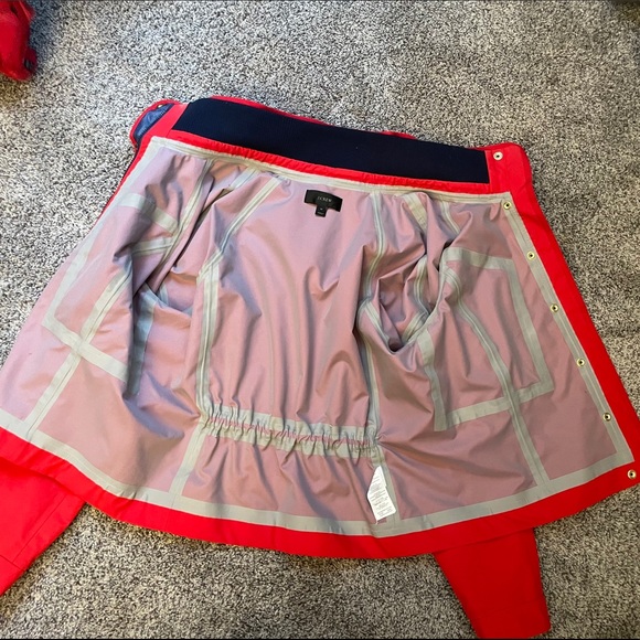 J. Crew Women’s Raincoat ☔️ - Picture 5 of 7